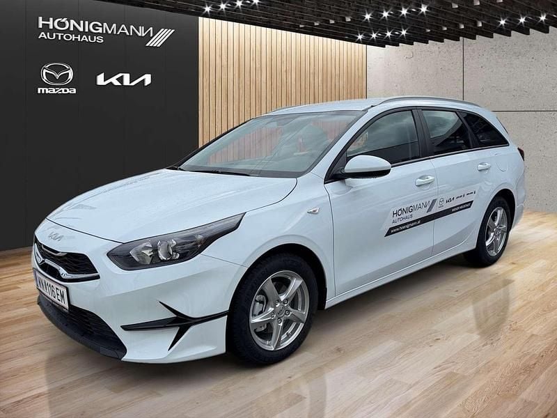 Weiß Neu 2025 Kia Ceed Sportswagon Kombi | € 19.990 (Superpreis) - Bild 1/4