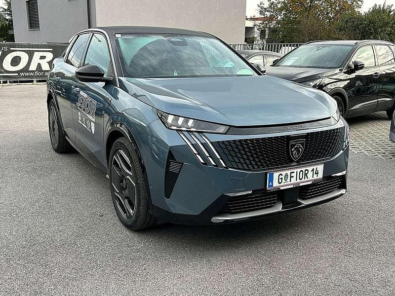 Gebraucht Peugeot e-3008 GT 157 kW (214 PS) 2024 Blau SUV