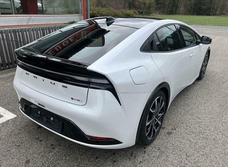 Toyota Prius Hybrid Gebrauchtnull