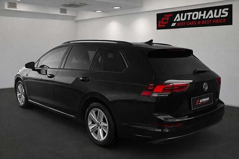 Gebraucht VW Golf VIII Life 116 PS (85 kW) 2023 Schwarz Kombi