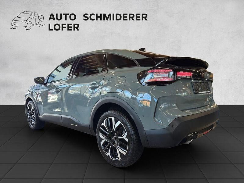 Gebraucht Citroën C4 PureTech 131 PS (96 kW) 2025 Grün Limousine