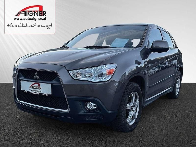 Braun Gebraucht 2011 Mitsubishi ASX Invite SUV | € 6.490 - Bild 1/4