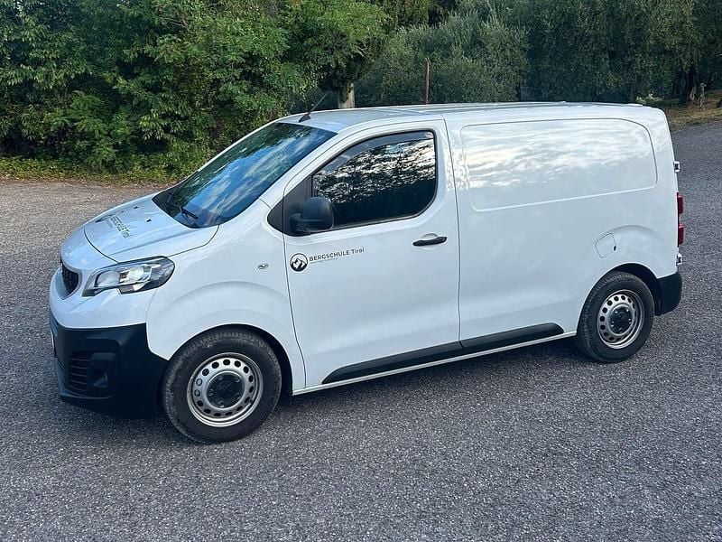 Weiß Gebraucht 2019 Peugeot Expert Van | € 12.399 (Superpreis) - Bild 1/4