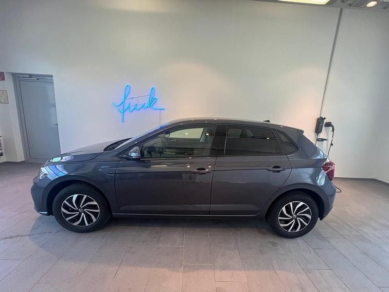 Neu VW Polo 95 PS (69 kW) 2025 Mittelgrau  metallic Limousine