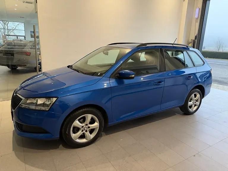 Gebraucht Skoda Fabia 95 PS (69 kW) 2020 Mittelblau  metallic Kombi