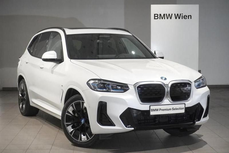 Weiß Gebraucht 2022 BMW iX3 M Sport SUV | € 43.990 (Teuer) - Bild 1/4