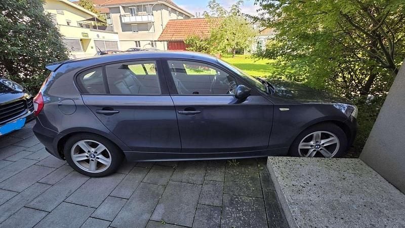 Gebraucht BMW 120 M Sport 163 PS (119 kW) 2004 Grau Kleinwagen