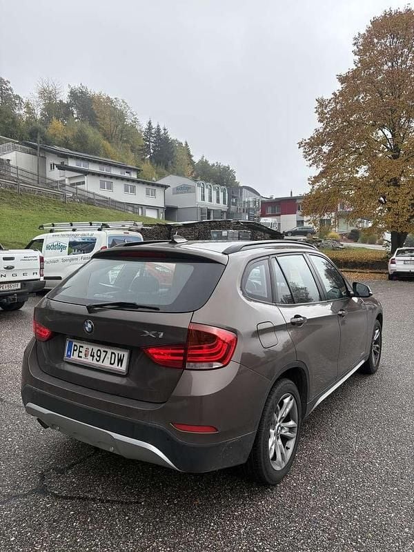Gebraucht BMW X1 143 PS (105 kW) 2012 SUV