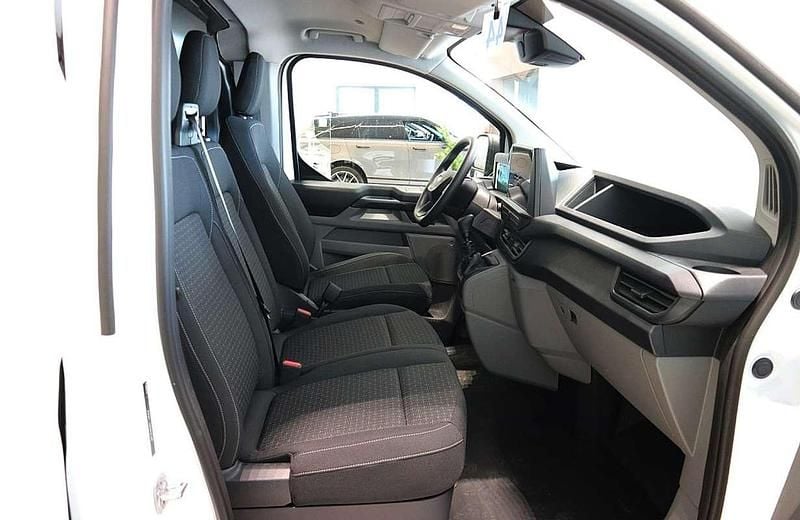 Gebraucht Ford Transit Custom Trend 136 PS (100 kW) 2024 Weiß Van / Kleinbus