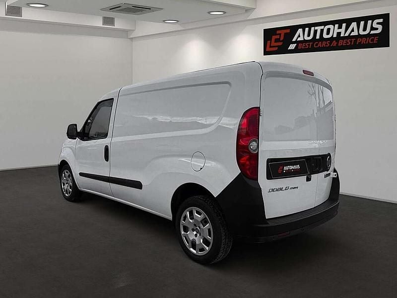 Gebraucht Fiat Doblò 120 PS (88 kW) 2022 Weiß Van / Kleinbus