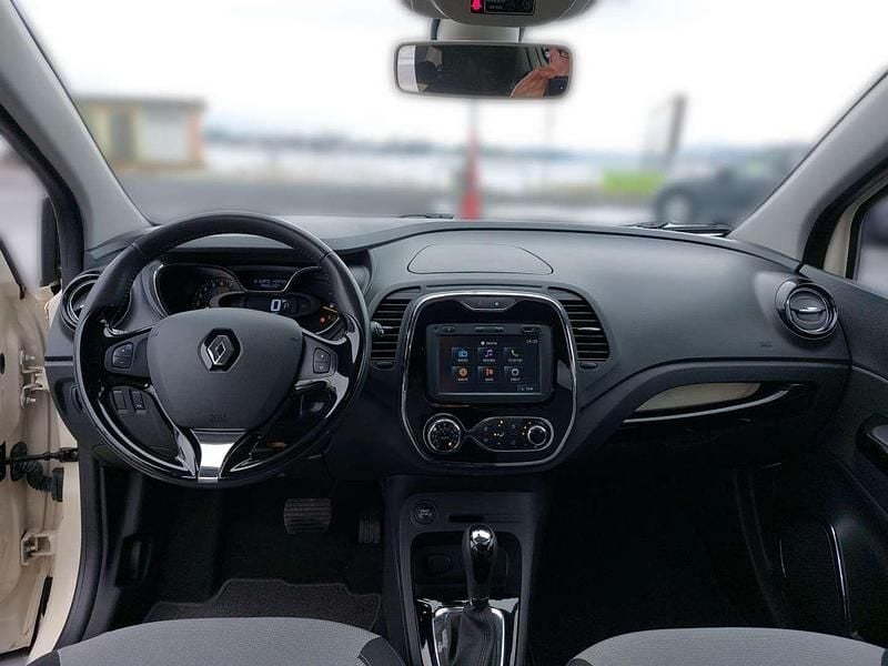 Gebraucht Renault Captur Dynamique 120 PS (88 kW) 2015 Weiß SUV