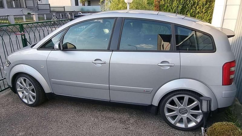 Silber Gebraucht 2004 Audi A2 Kleinwagen | € 10.200 - Bild 1/4
