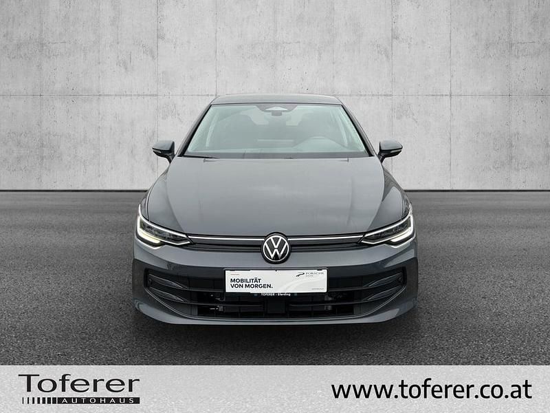 Neu VW Golf VIII 204 PS (150 kW) 2026 Mittelgrau  metallic