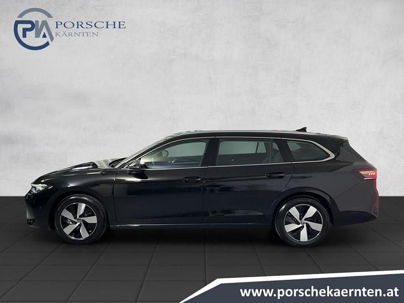 Gebraucht VW Passat Business 150 PS (110 kW) 2024 Schwarz  metallic Kombi