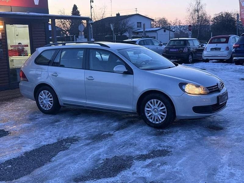 Gebraucht VW Golf VI 90 PS (66 kW) 2011 Beige Kleinwagen