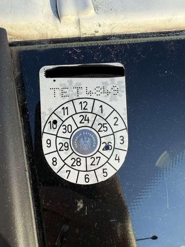 Weiß Gebraucht 2018 Opel Vivaro Van / Kleinbus | € 14.800 (Fairer Preis) - Bild 1/4