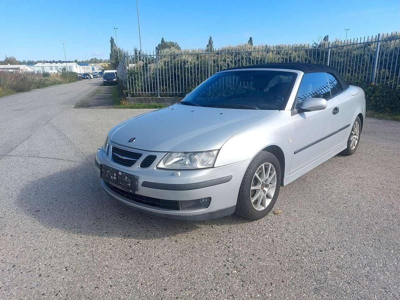 Grau Gebraucht 2004 Saab 9-3 Cabriolet Linear Cabrio | € 7.900 - Bild 1/4