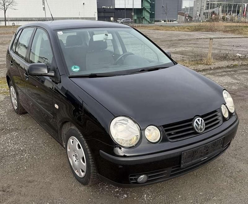 Gebraucht VW Polo 54 PS (39 kW) 2002 Schwarz Limousine