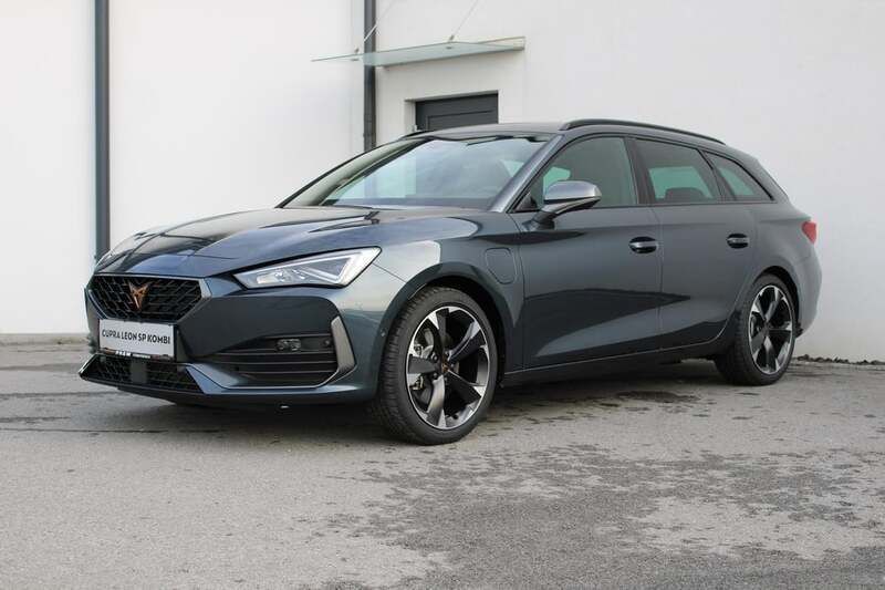 Gebraucht Cupra Leon 204 PS (150 kW) 2023 Dunkelgrau  metallicperleffekt Kombi