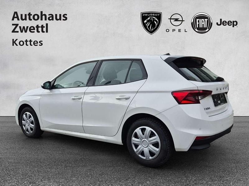 Gebraucht Skoda Fabia Ambition 65 PS (47 kW) 2022 Weiß Kleinwagen