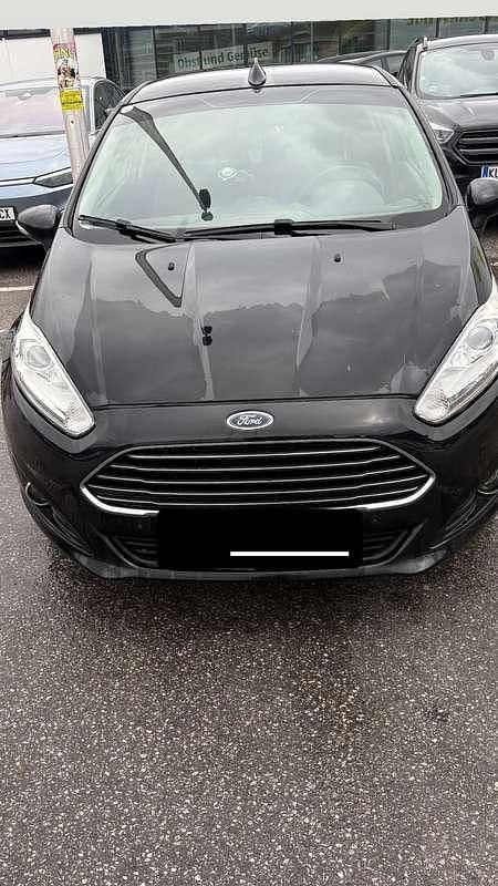 Gebraucht Ford Fiesta Titanium 101 PS (74 kW) 2013 Kleinwagen