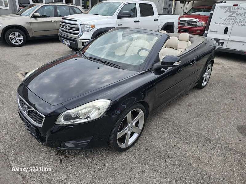 Gebraucht 2010 Volvo C70 Summum Cabrio | € 11.000 - Bild 1/4