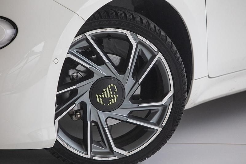 Gebraucht Abarth 500e Scorpionissima 114 kW (155 PS) 2025 Weiß Kleinwagen