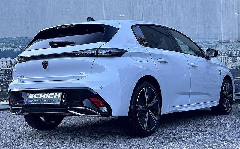 Gebraucht Peugeot 308 GT 136 PS (100 kW) 2024 Weiß Limousine