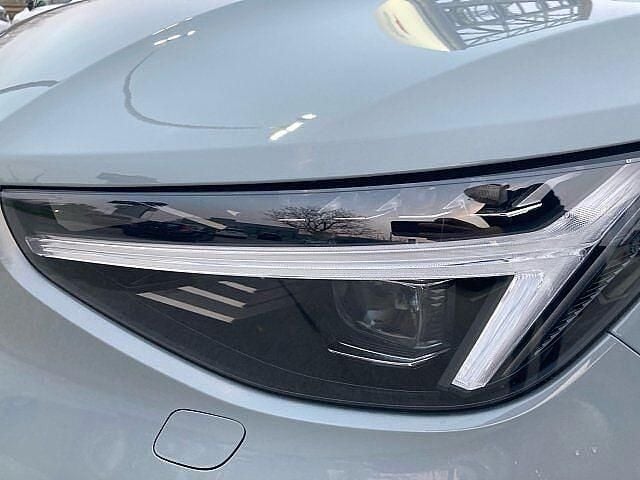 Gebraucht Volvo XC40 163 PS (119 kW) 2024 Grau SUV