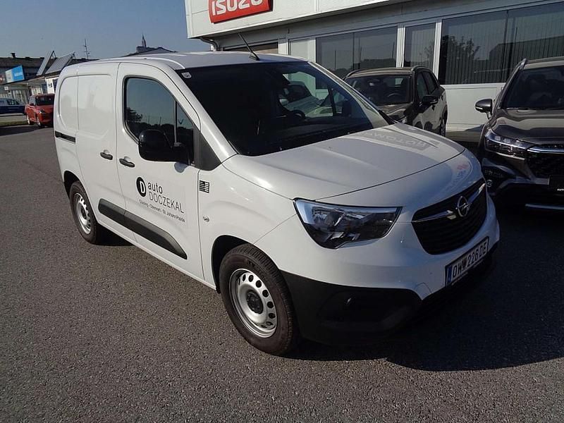 Neu Opel Combo S 102 PS (75 kW) 2025 Weiß Van
