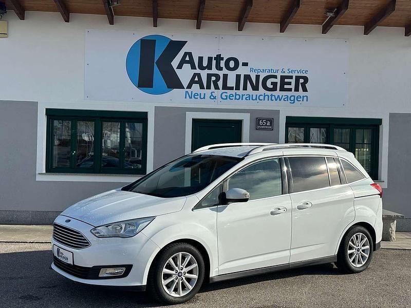 Weiß Gebraucht 2018 Ford Grand C-Max Titanium Van / Kleinbus | € 14.900 (Teuer) - Bild 1/4
