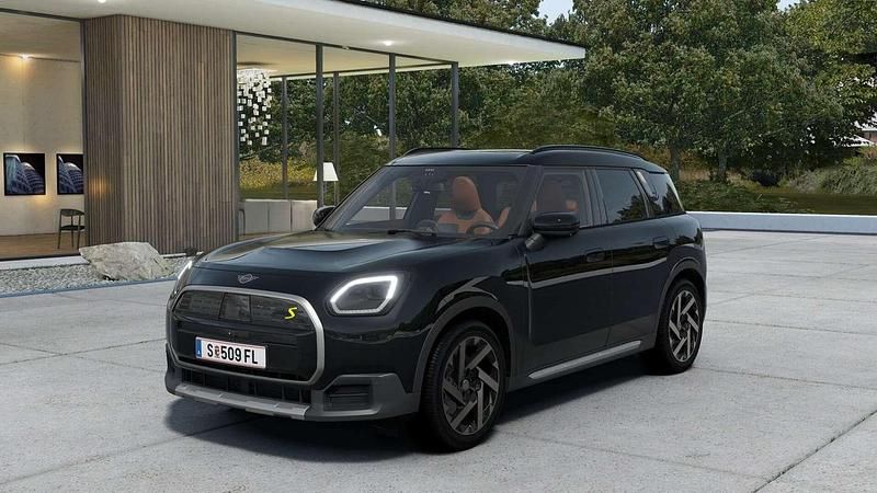 Schwarz Gebraucht 2024 Mini Cooper S Countryman Favoured SUV | € 45.120 (Fairer Preis) - Bild 1/4