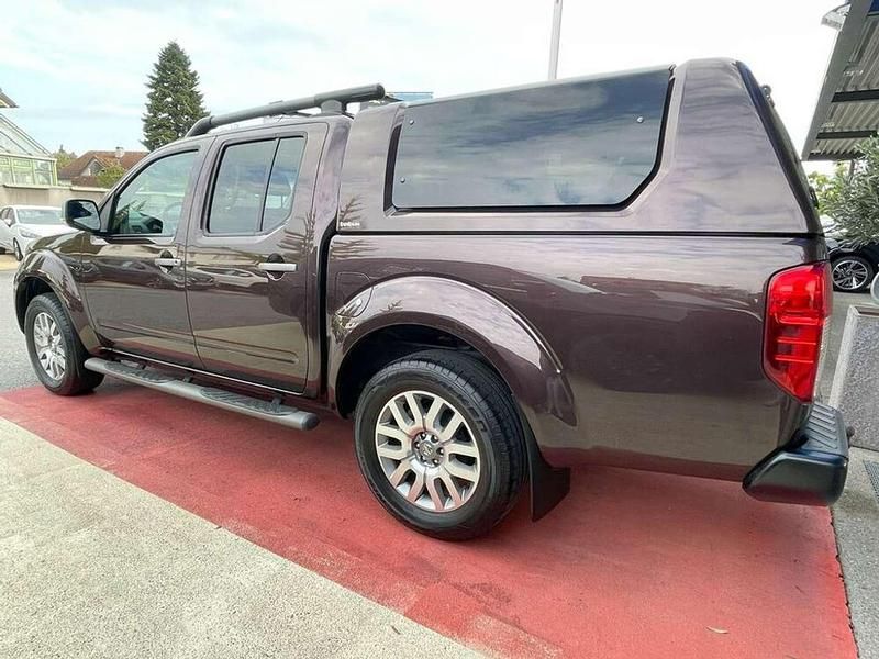 Gebraucht Nissan Navara Platinum 190 PS (139 kW) 2014 Schwarz Abholung