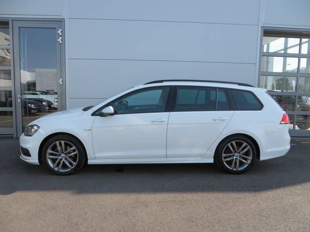 Verkauft Vw Golf Vii Variant R Line Al Gebraucht 2017 54 000 Km Gebraucht Vw Golf Vii Variant R Line Allrad 150 Ps Tdi