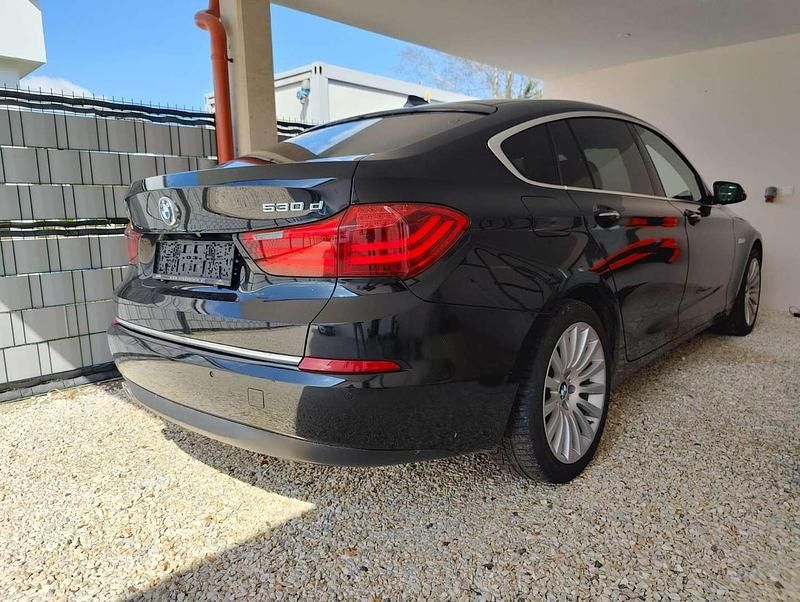 Gebraucht BMW 530 Gran Turismo 258 PS (189 kW) 2014 Schwarz Limousine