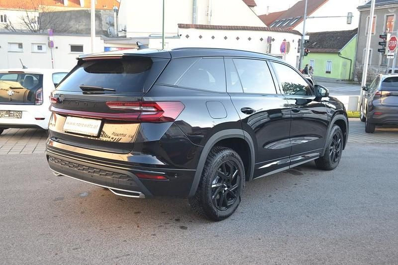 Gebraucht Skoda Kodiaq SportLine 204 PS (150 kW) 2025 Schwarz  metallicperleffektno SUV