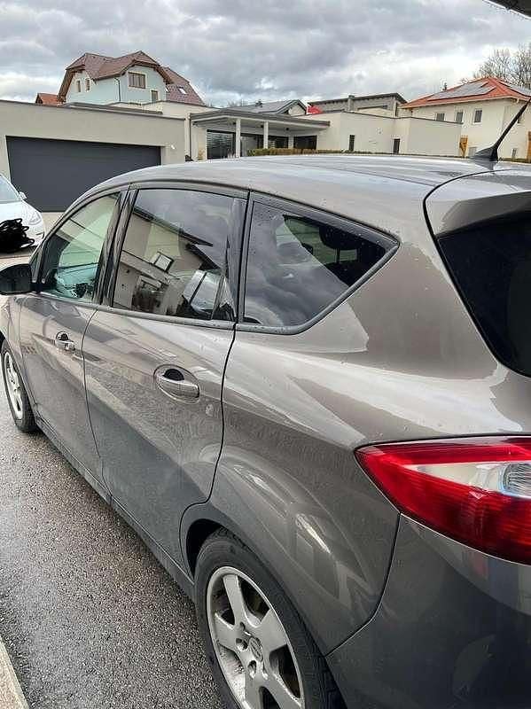 Gebraucht Ford C-MAX 116 PS (85 kW) 2013 Grau Van / Kleinbus