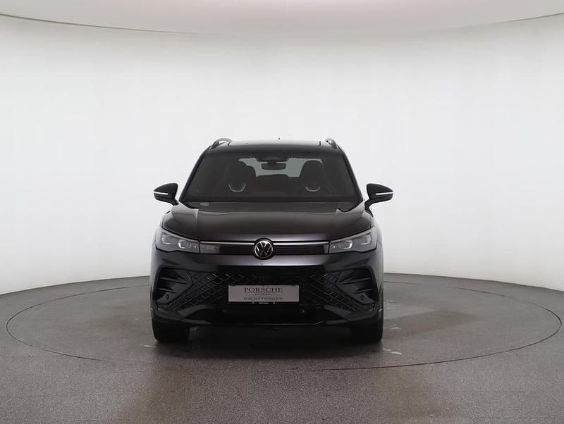 Gebraucht VW Tiguan Sport 204 PS (150 kW) 2025 Schwarz  metallic SUV