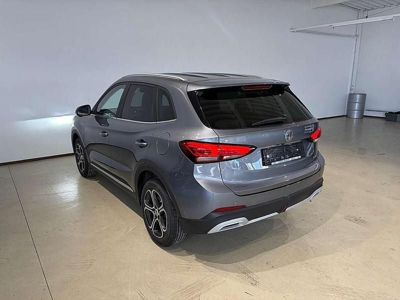 Neu MG ZS 116 PS (85 kW) 2025 Grau SUV