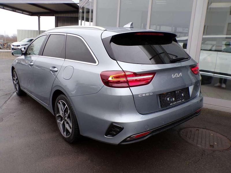 Gebraucht Kia Ceed Sportswagon Silver 101 PS (74 kW) 2025 Silber Kombi