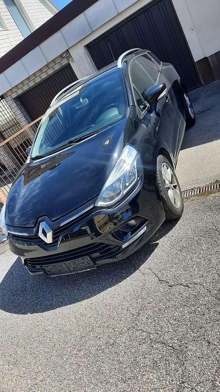 Gebraucht Renault Clio GrandTour LIMITED 90 PS (66 kW) 2018 Schwarz Kombi