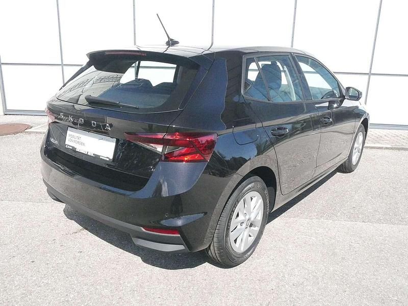 Neu Skoda Fabia Essence 80 PS (58 kW) 2025 Schwarz Kleinwagen