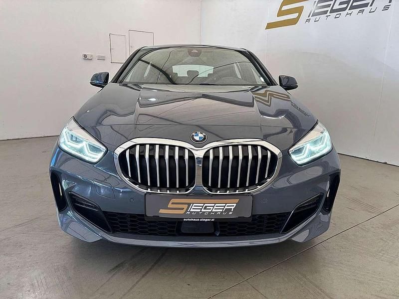 Gebraucht BMW 118 M Sport 140 PS (102 kW) 2020 Grau Kleinwagen