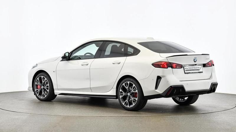 Gebraucht BMW 220 M Sport 163 PS (119 kW) 2025 Weiß Coupé