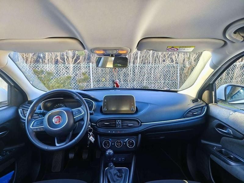 Gebraucht Fiat Tipo Lounge 95 PS (69 kW) 2017 Weiß Kombi