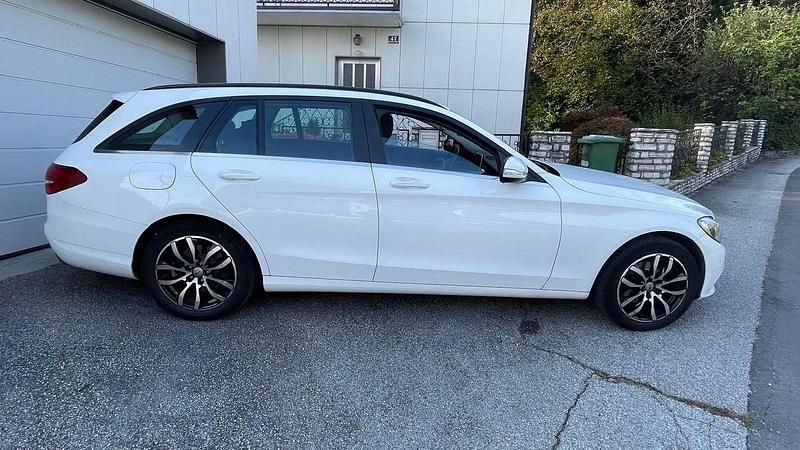 Gebraucht Mercedes C180 116 PS (85 kW) 2015 Weiß Kombi