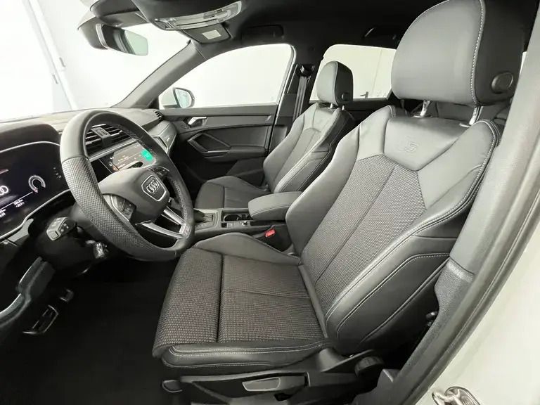 Gebraucht Audi Q3 S-Line 150 PS (110 kW) 2024 Weiss  normal SUV