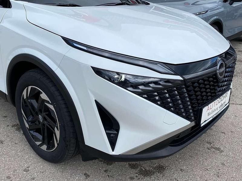Neu Nissan Qashqai N-Connecta 158 PS (116 kW) 2025 Weiß SUV