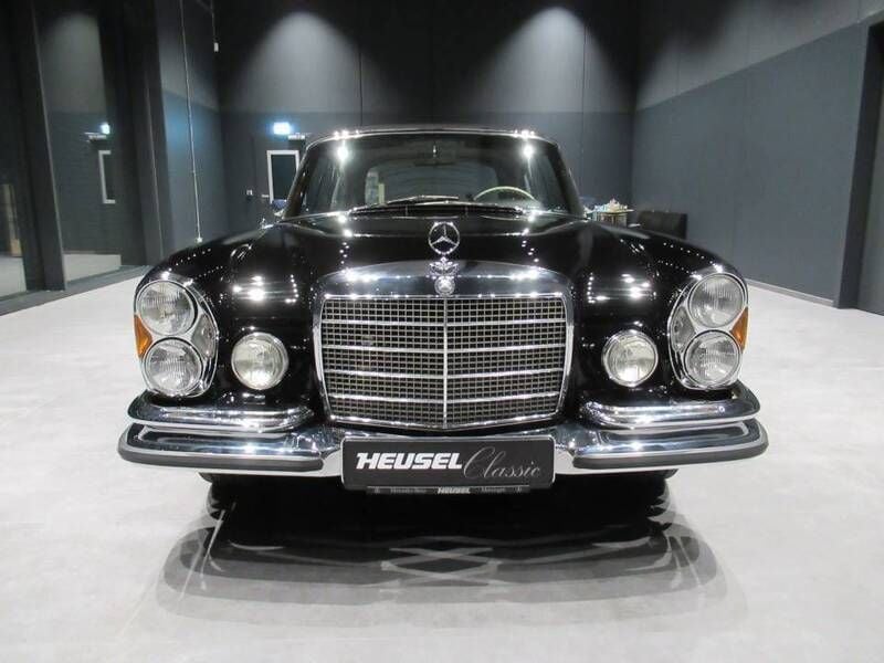 Gebraucht Mercedes 280 SE 160 PS (117 kW) 1969 Schwarz Cabrio