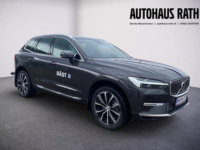 Gebraucht Volvo XC60 Plus 185 kW (252 PS) 2023 Grau SUV